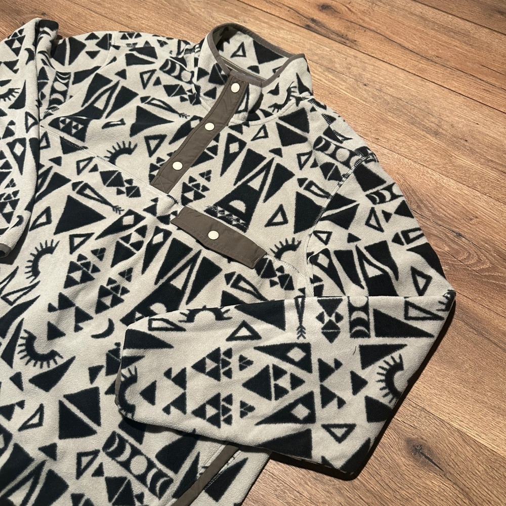 Eddie Bauer Grey Black Tribal Geometric Fleece‎ Pullover Mens XL